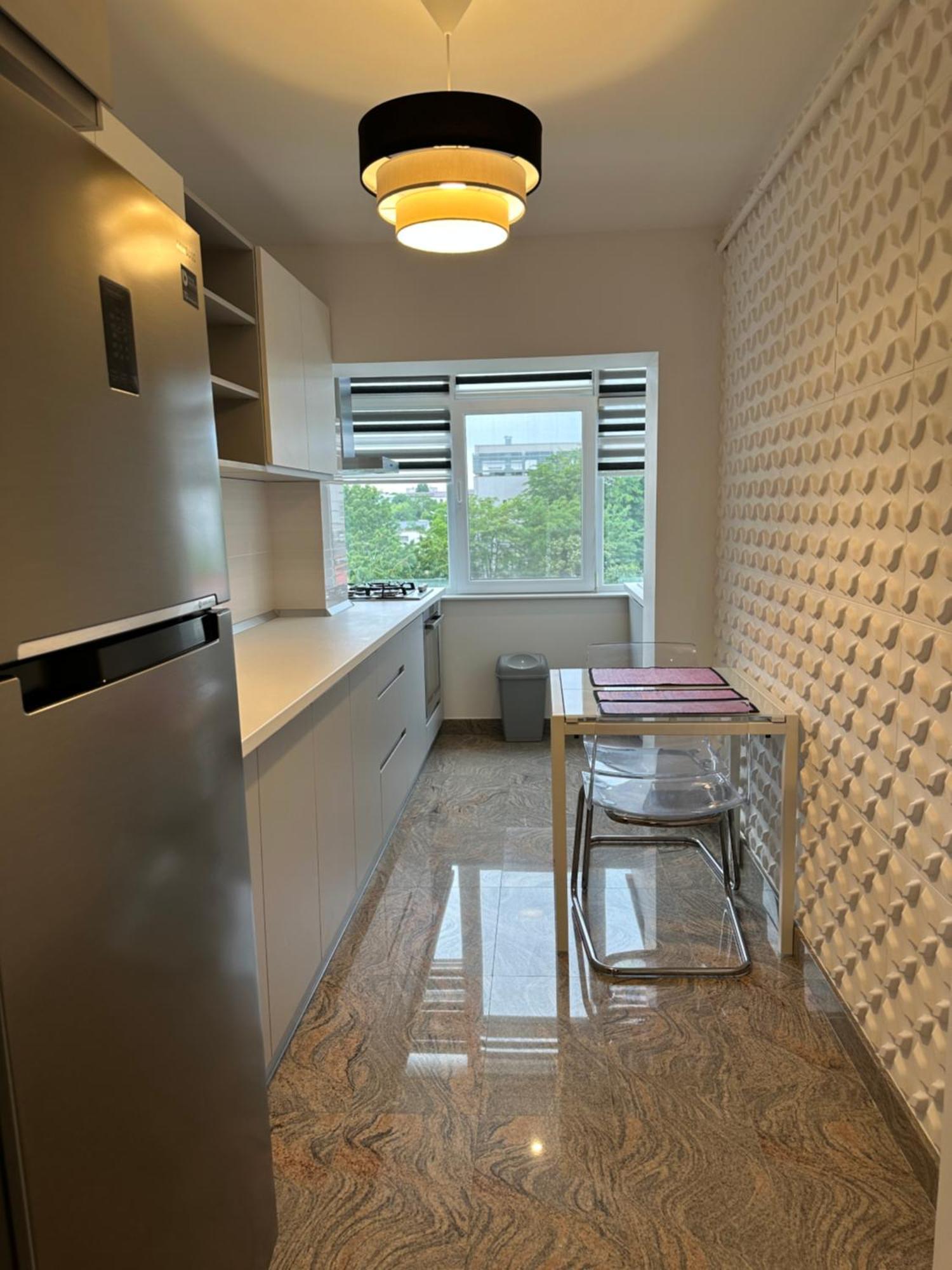 Page3 Apartament Targoviste Buitenkant foto